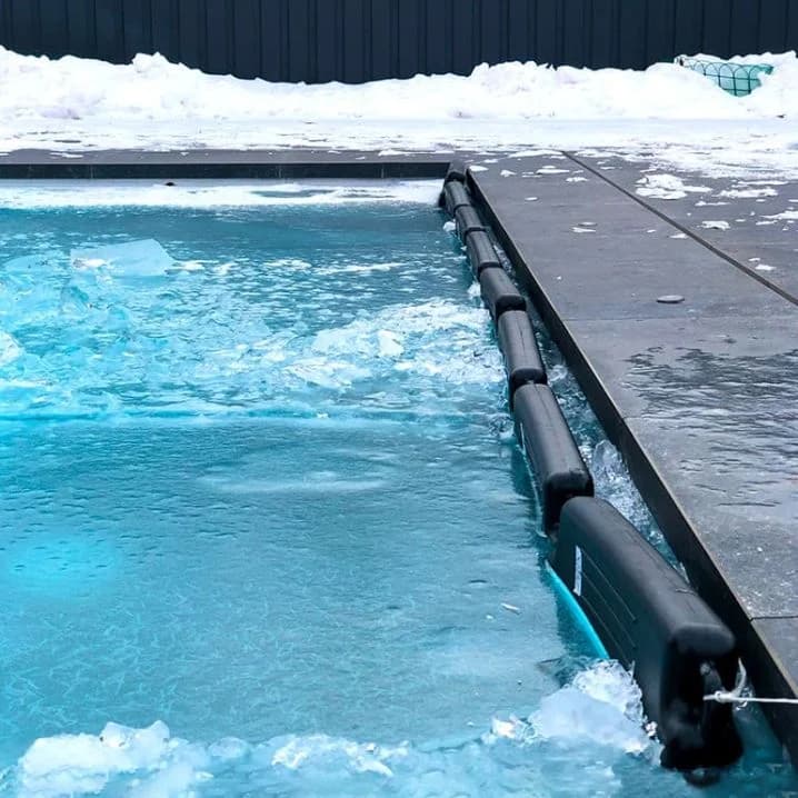 Image for Зимовий поплавок для консервації басейну Aquaviva 97105 (0.5 м)