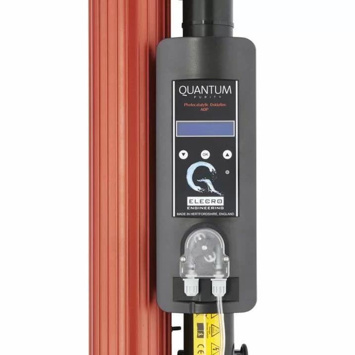 Image for Ультрафіолетова фотокаталітична установка Elecro Quantum QP-65 з дозуючим насосом (14 м3/год, 55 Вт)